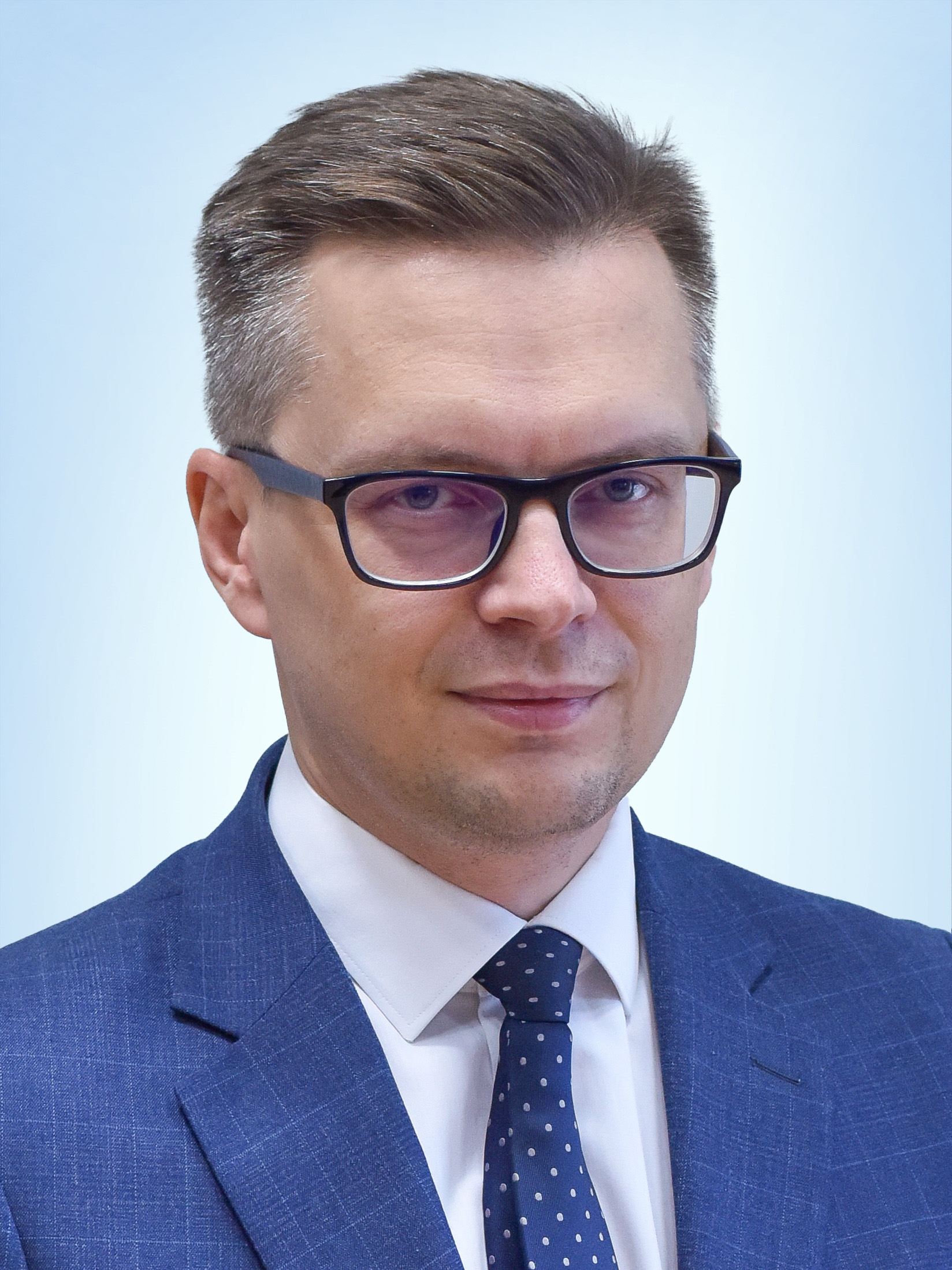 <strong>Киселев Игорь</strong><br />
Начальник отдела<br />Отдел информационных технологий и связи