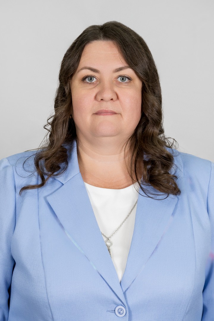 <strong>Коваленко Наталья</strong><br />
Специалист по работе с населением 1 категории<br />Абонентский участок г. Киров