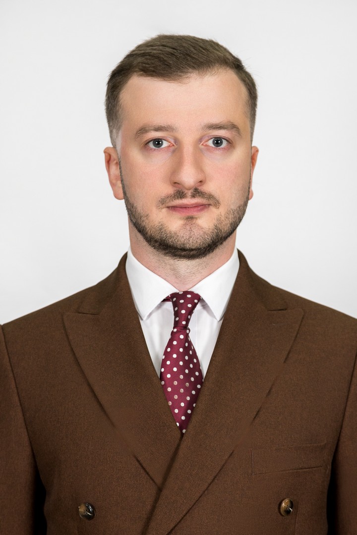 <strong>Папава Давид</strong><br /> Главный специалист по экономической безопасности<br />Группа по корпоративной защите