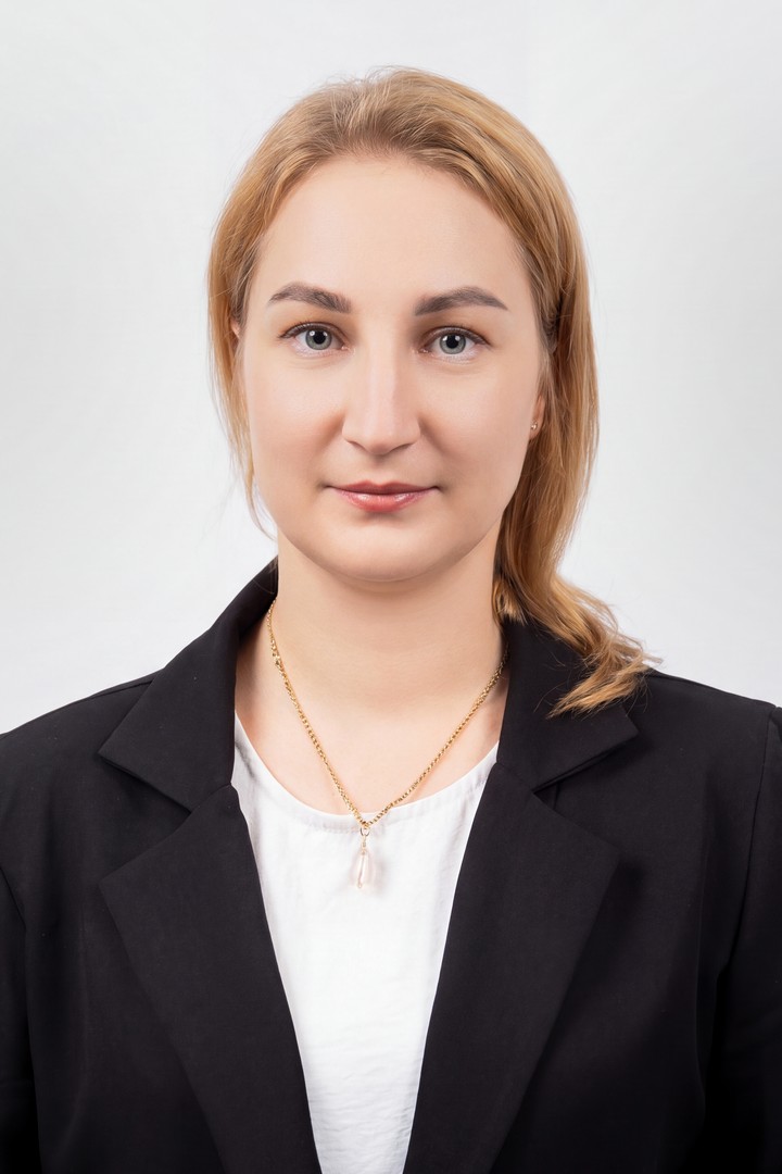 <strong>Ветошкина Анастасия</strong><br />
Старший оператор персонального обслуживания 4 разряда<br />Абонентский участок г. Кирово-Чепецк