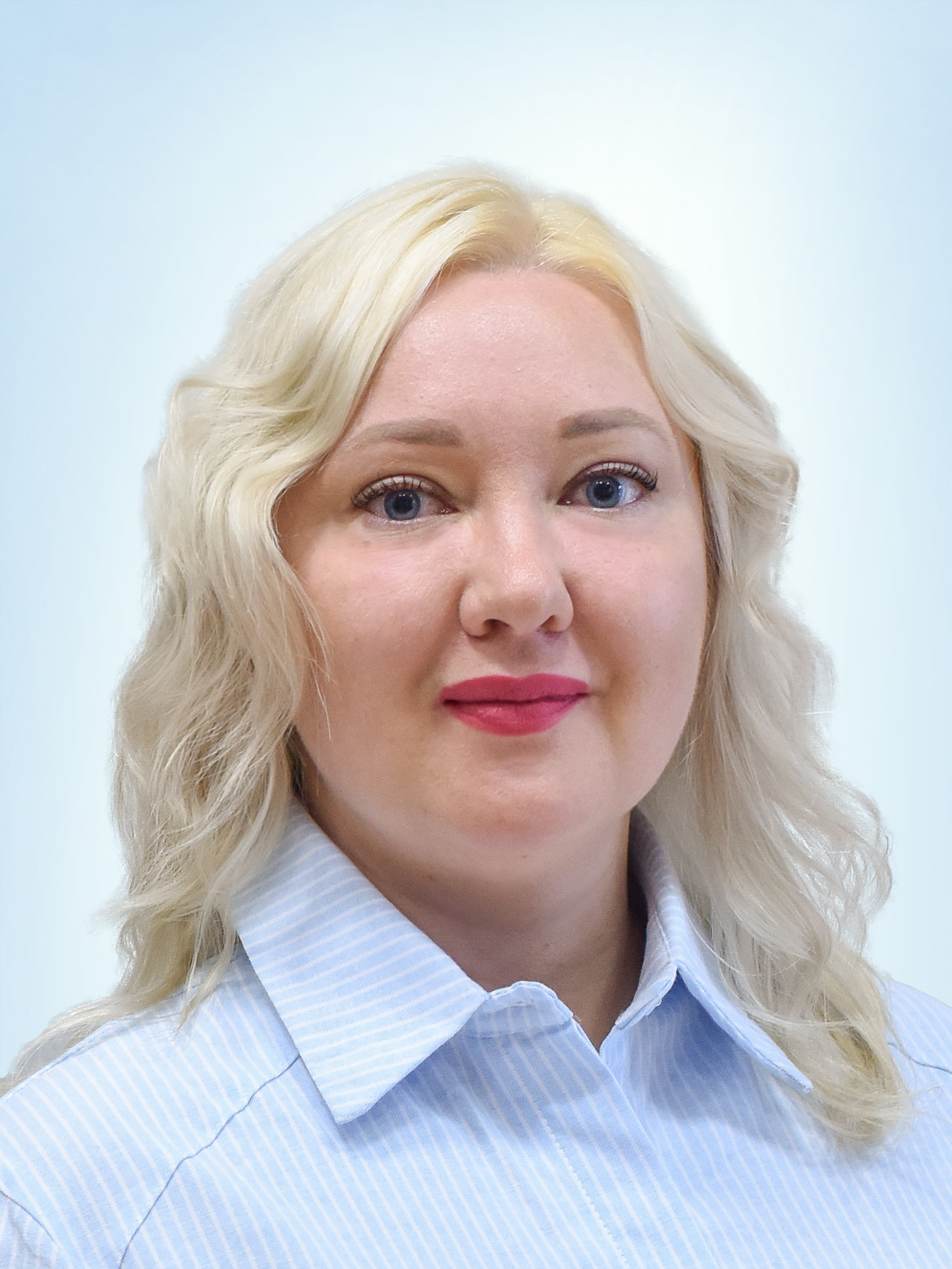 <strong>Ворожцова Виктория</strong><br />
Заместитель начальника отдела<br />
Отдел технического содержания основных фондов